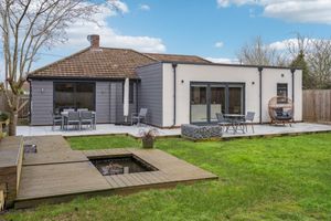 Rear- click for photo gallery